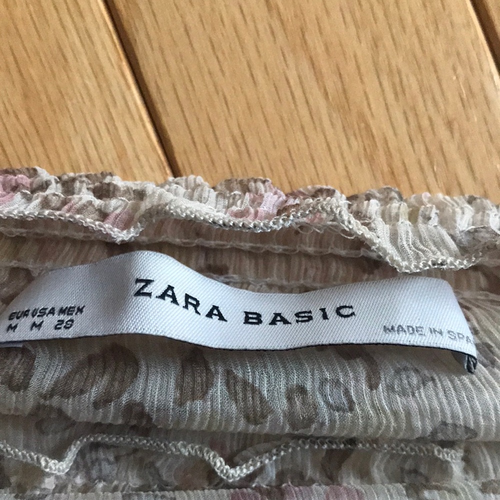 Zara Basic In Medium - image 2